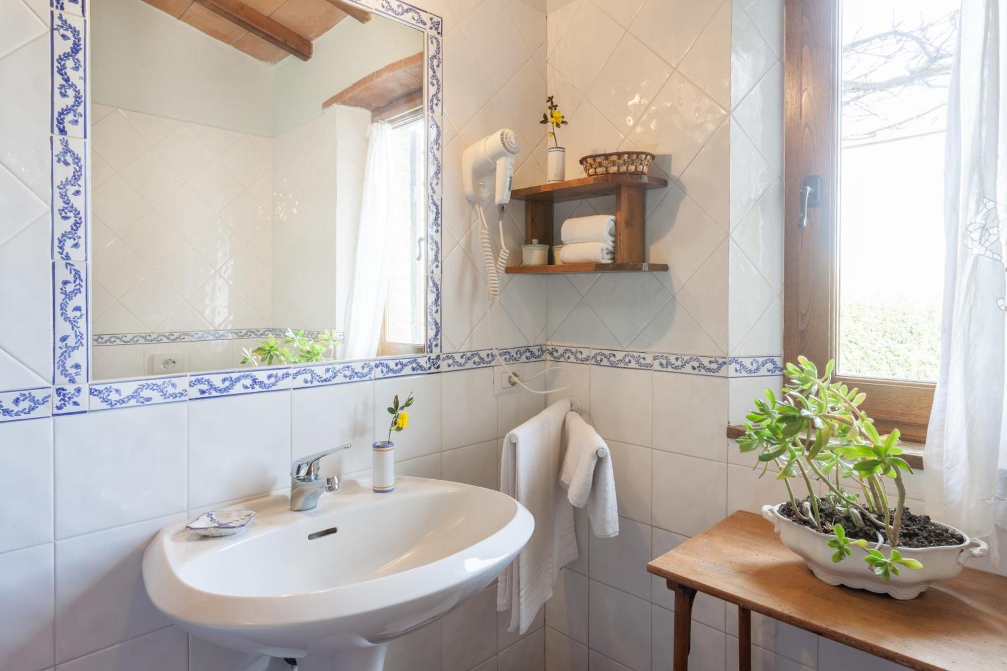 Bio Aia Della Colonna Farm stay *